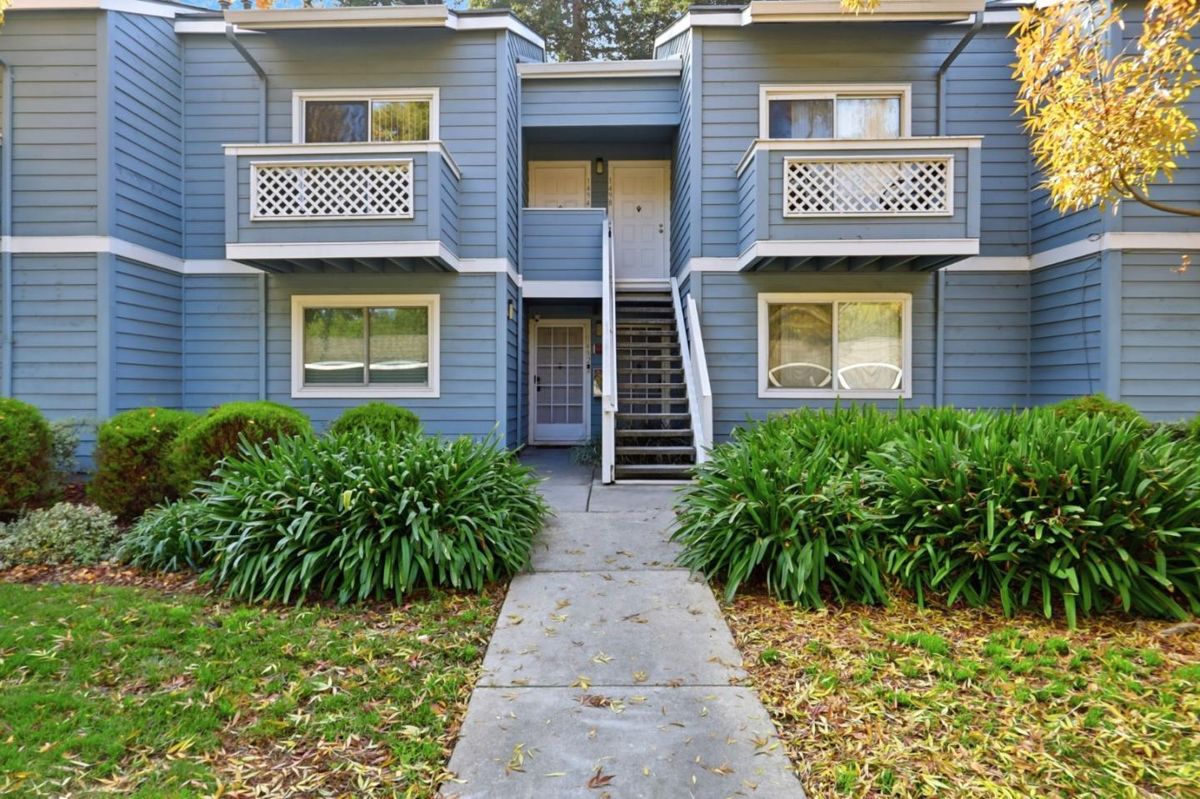 1494 Four Oaks Cir, San Jose